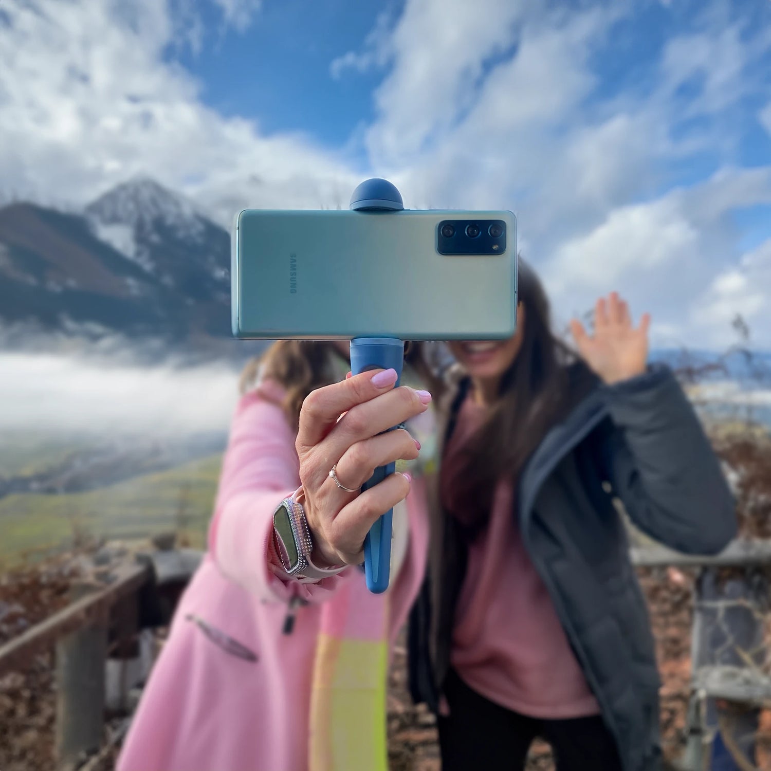 Smartphone-Stativ, Handy-SelfieStick, multifunktionales Smartphone-Stativ, benutzerfreundliches Handy-Stativ, Handy-Stativ für Reisen, bestes Smartphone-Stativ, tragbares Handy-Stativ PINPODS
